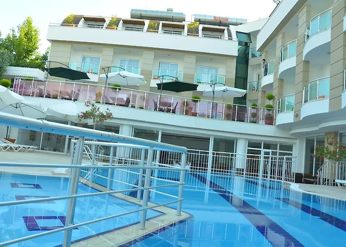 Dickman Elite 酒店 3*